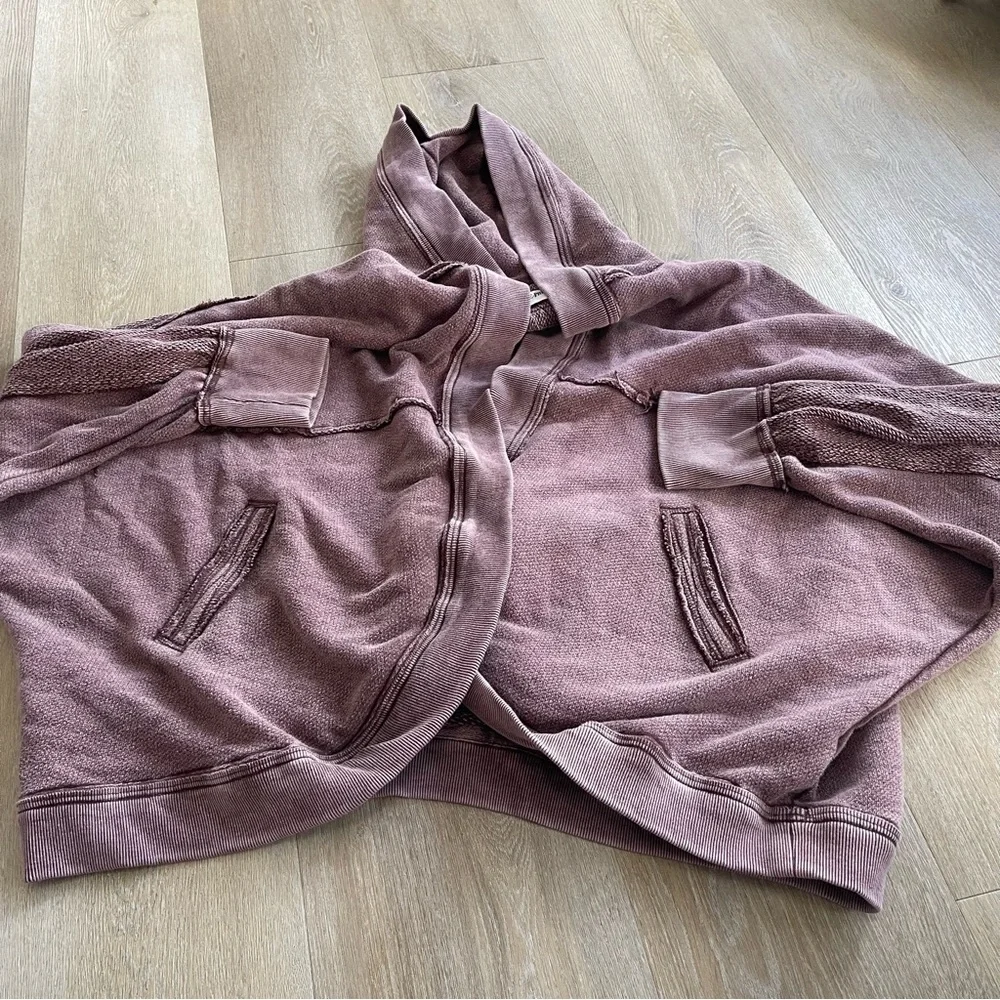 We the free forever yours cardi - Picture 4 of 4